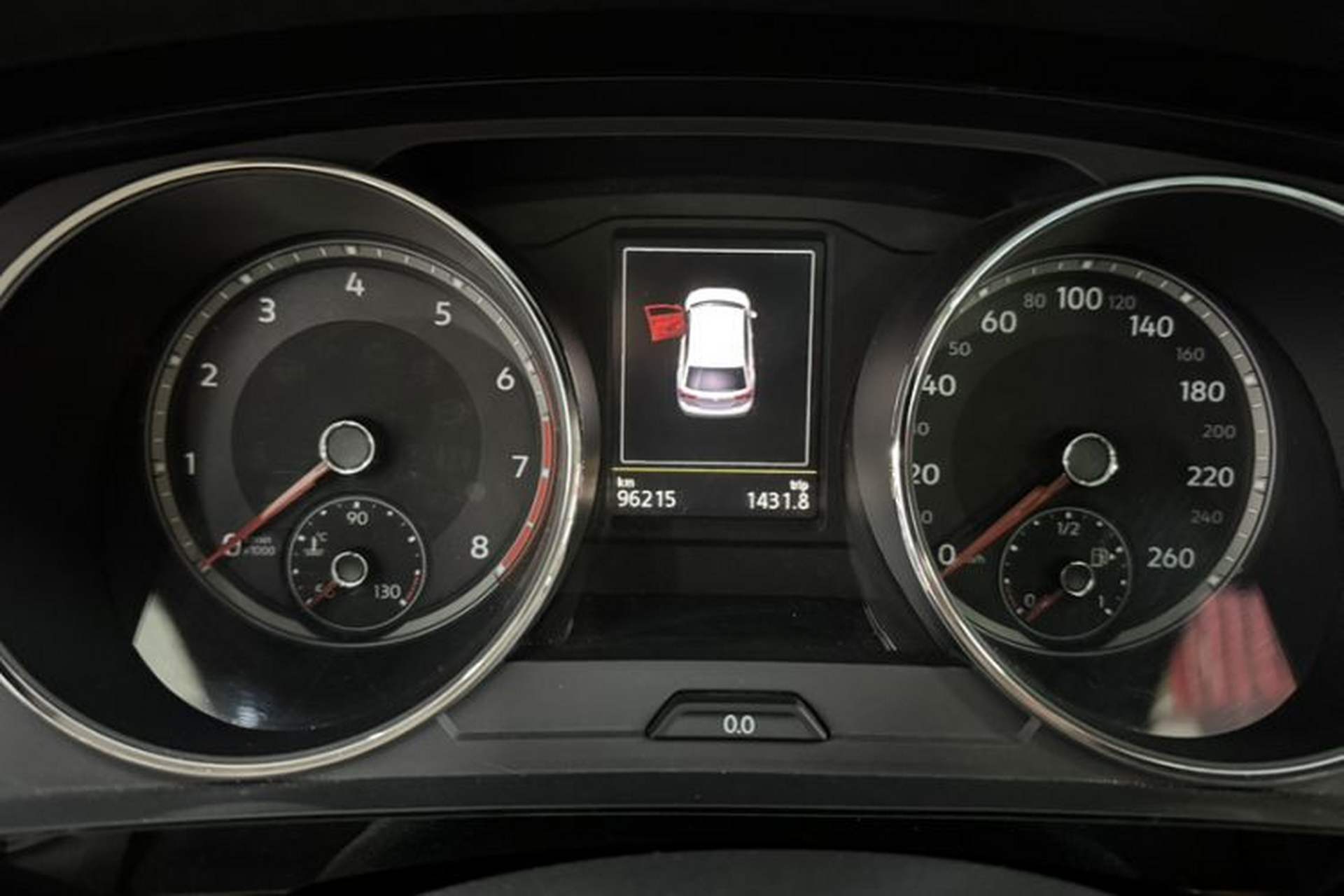 Used Volkswagen Tiguan L 2017 330TSI Automatic Two-Wheel Drive Flagship Edition Odometer Close Up