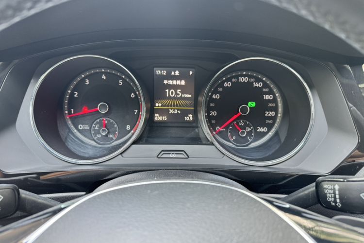 Used Volkswagen Tiguan L 2017 330TSI Automatic Two-Wheel Drive Flagship Edition Odometer Close Up