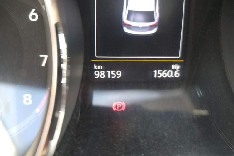 Used Volkswagen Tiguan L 2017 330TSI Automatic Two-Wheel Drive Luxury Edition Odometer Close Up