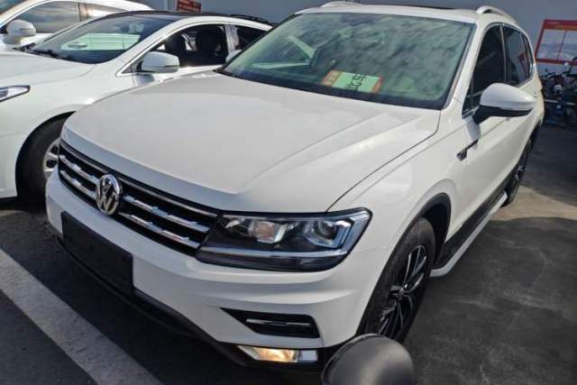 Used Volkswagen Tiguan L 2017 330TSI Automatic Two-Wheel Drive Luxury Edition