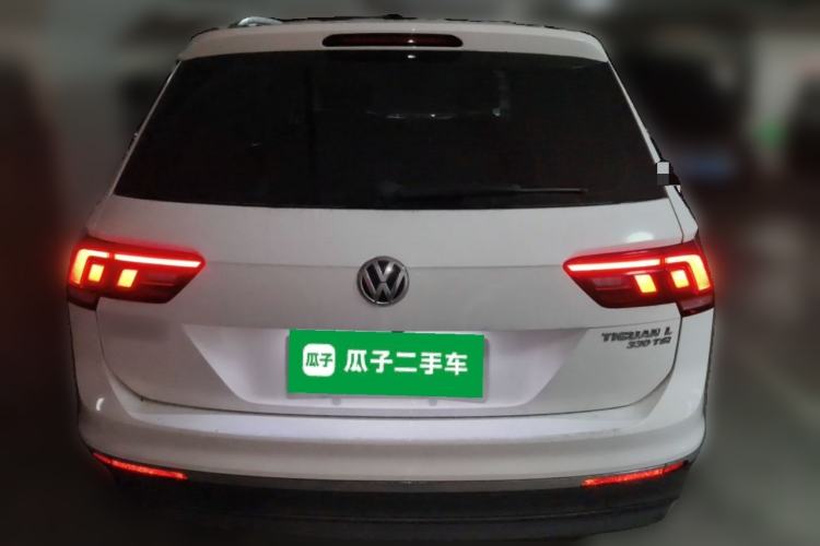Used Volkswagen Tiguan L 2017 330TSI Automatic Two-Wheel Drive Luxury Edition Rear