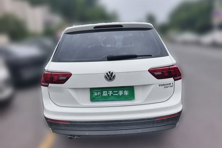 Used Volkswagen Tiguan L 2017 330TSI Automatic Two-Wheel Drive Luxury Edition Rear