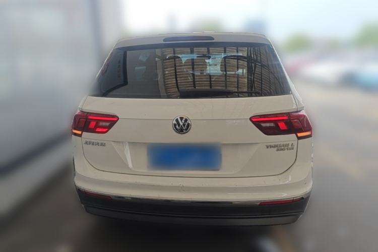 Used Volkswagen Tiguan L 2017 330TSI Automatic Two-Wheel Drive Luxury Edition Rear