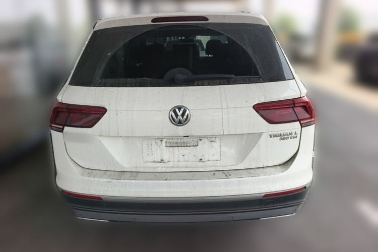 Used Volkswagen Tiguan L 2017 380TSI Automatic All-Wheel-Drive Luxury Edition Rear