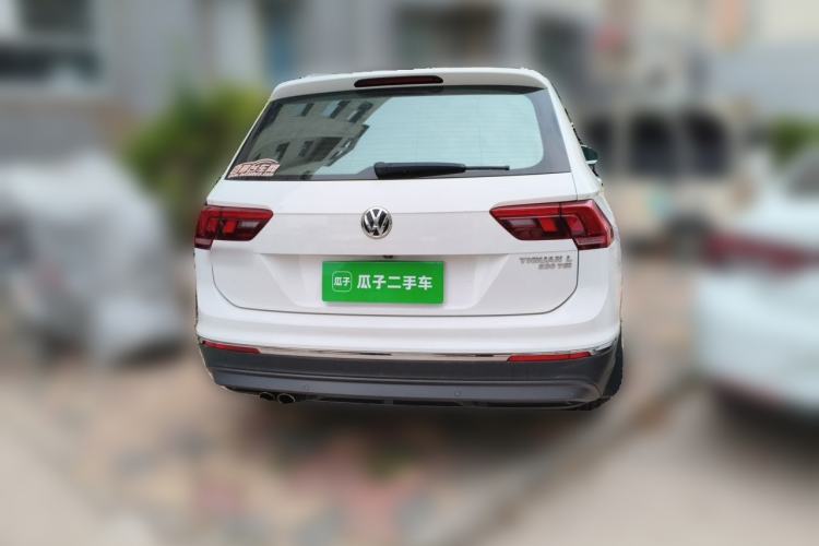 Used Volkswagen Tiguan L 2017 330TSI Automatic Two-Wheel Drive Luxury Edition Rear