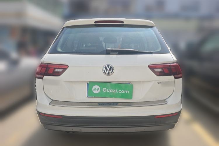 Used Volkswagen Tiguan L 2017 330TSI Automatic Two-Wheel Drive Luxury Edition Rear
