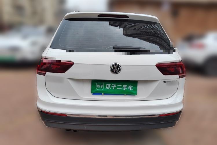 Used Volkswagen Tiguan L 2017 330TSI Automatic Two-Wheel Drive Flagship Edition Rear