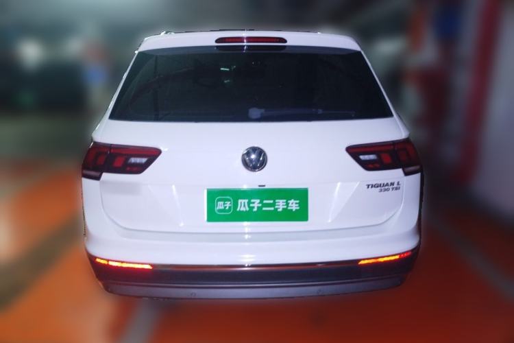Used Volkswagen Tiguan L 2017 330TSI Automatic Two-Wheel Drive Luxury Edition Rear