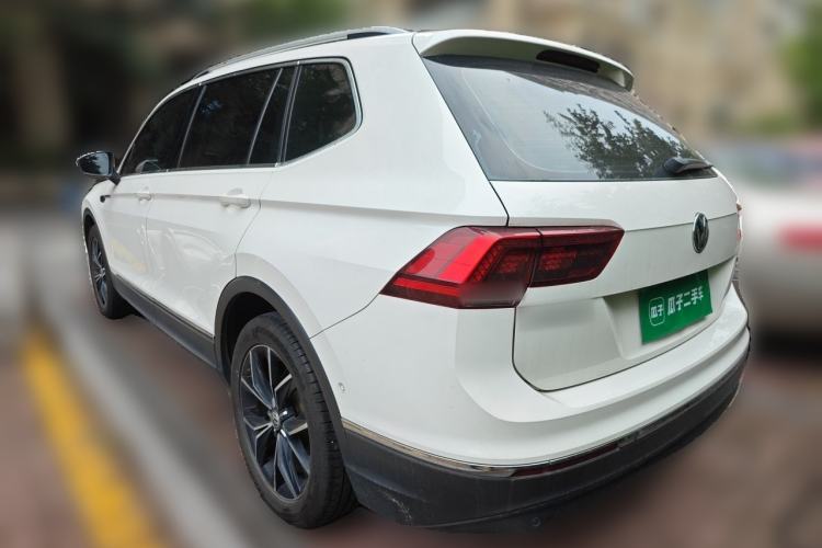 Used Volkswagen Tiguan L 2017 330TSI Automatic Two-Wheel Drive Flagship Edition Rear Left 45 Deg