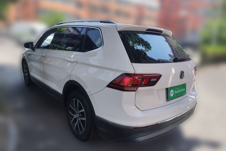 Used Volkswagen Tiguan L 2017 330TSI Automatic Two-Wheel Drive Comfort Edition Rear Left 45 Deg