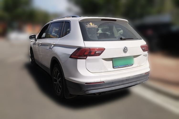 Used Volkswagen Tiguan L 2017 330TSI Automatic Two-Wheel Drive Comfort Edition Rear Left 45 Deg