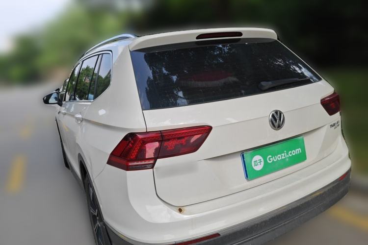 Used Volkswagen Tiguan L 2017 330TSI Automatic Two-Wheel Drive Flagship Edition Rear Left 45 Deg