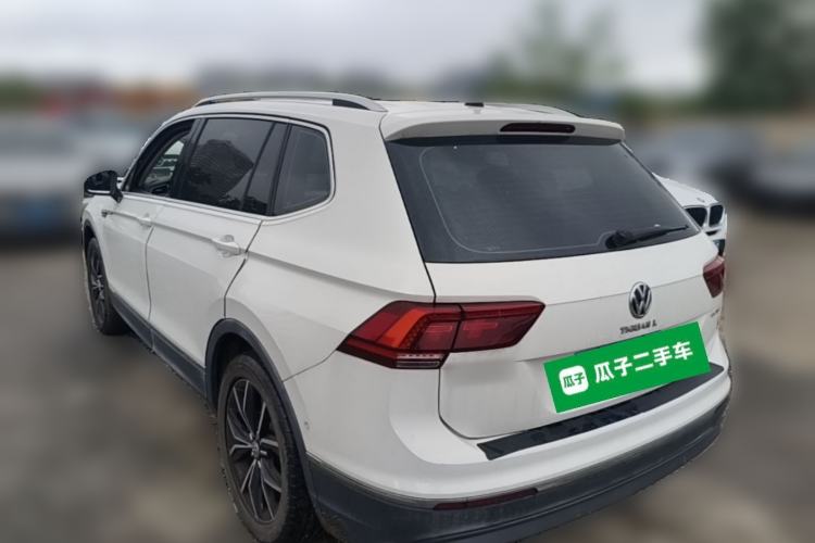 Used Volkswagen Tiguan L 2017 330TSI Automatic Two-Wheel Drive Flagship Edition Rear Left 45 Deg