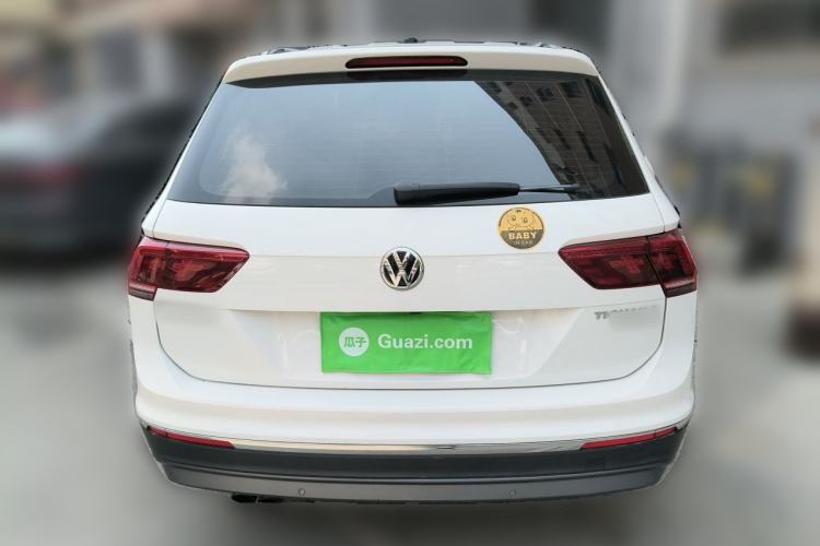 Used Volkswagen Tiguan L 2017 330TSI Automatic Two-Wheel Drive Flagship Edition Rear