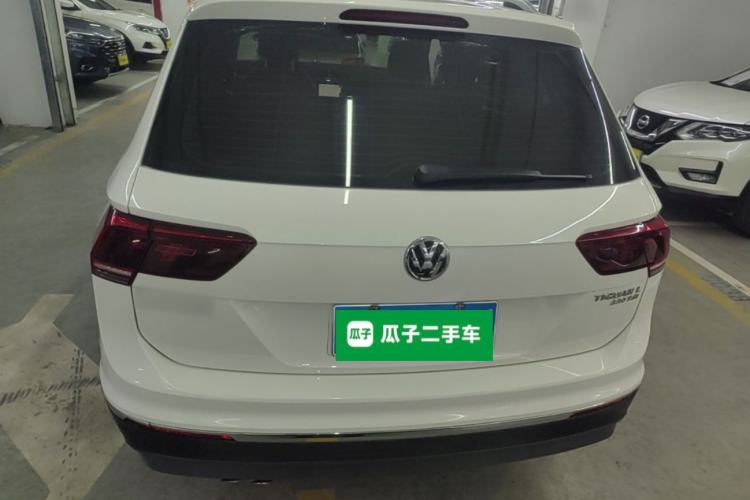 Used Volkswagen Tiguan L 2017 330TSI Automatic Two-Wheel Drive Flagship Edition Rear