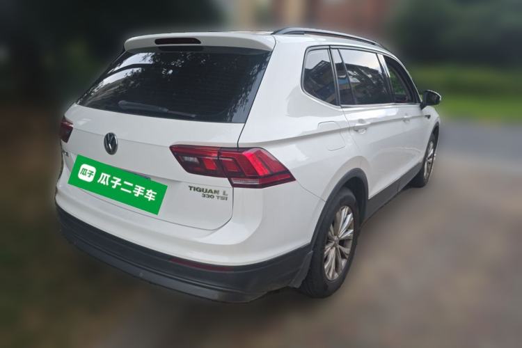 Used Volkswagen Tiguan L 2017 330TSI Automatic Two-Wheel Drive Luxury Edition Rear Right 45 Deg