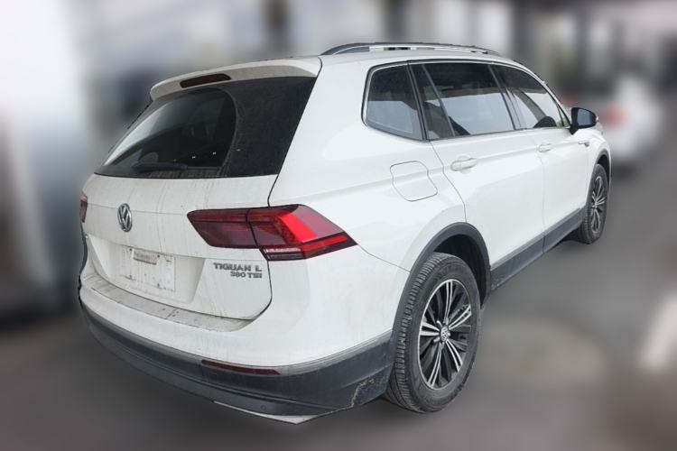 Used Volkswagen Tiguan L 2017 380TSI Automatic All-Wheel-Drive Luxury Edition Rear Right 45 Deg