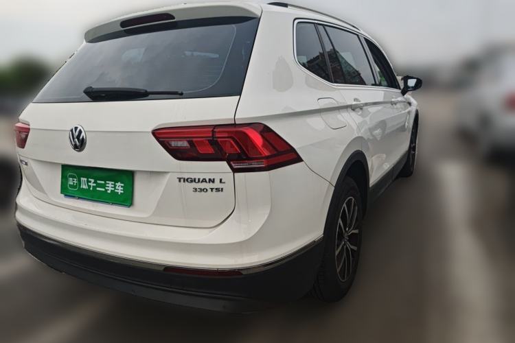Used Volkswagen Tiguan L 2017 330TSI Automatic Two-Wheel Drive Luxury Edition Rear Right 45 Deg