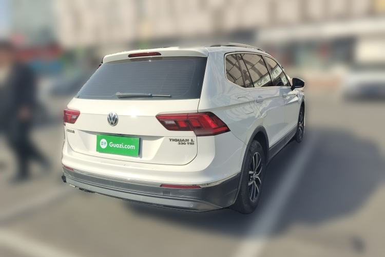 Used Volkswagen Tiguan L 2017 330TSI Automatic Two-Wheel Drive Comfort Edition Rear Right 45 Deg
