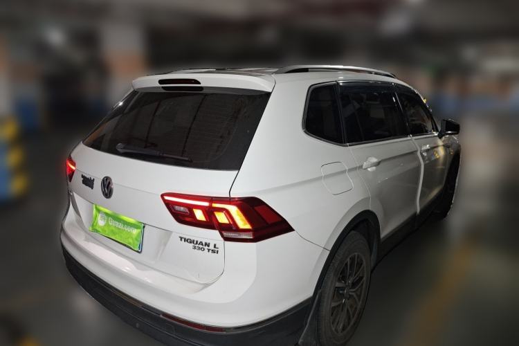 Used Volkswagen Tiguan L 2017 330TSI Automatic Two-Wheel Drive Comfort Edition Rear Right 45 Deg