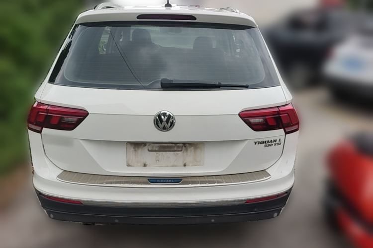 Used Volkswagen Tiguan L 2017 330TSI Automatic Two-Wheel Drive Luxury Edition Rear