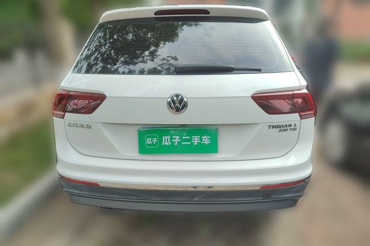 Used Volkswagen Tiguan L 2017 330TSI Automatic Two-Wheel Drive Flagship Edition Rear