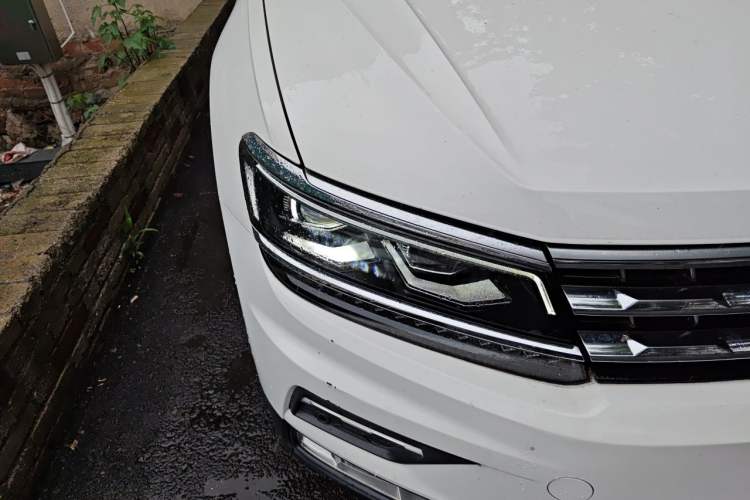 Used Volkswagen Tiguan L 2017 330TSI Automatic Two-Wheel Drive Flagship Edition Right Front Headlight