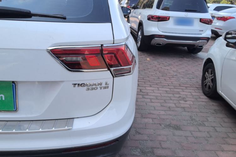 Used Volkswagen Tiguan L 2017 330TSI Automatic Two-Wheel Drive Luxury Edition Right Rear Taillight