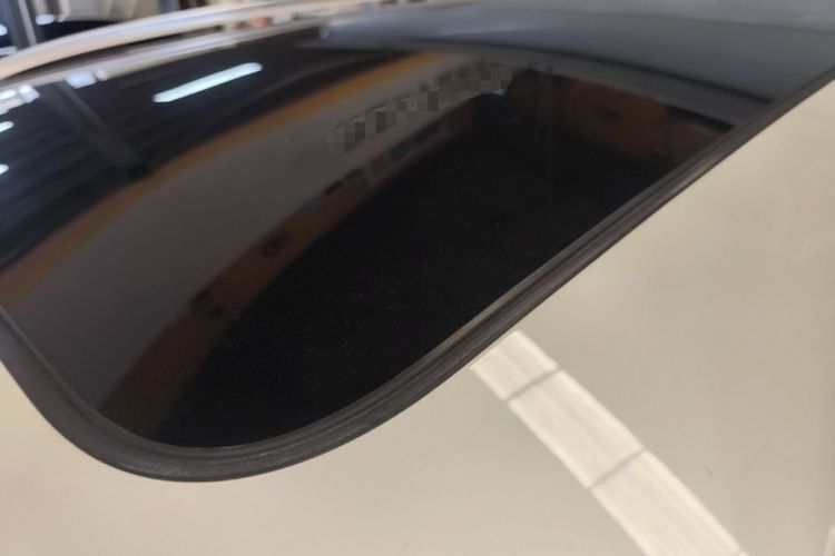Used Volkswagen Tiguan L 2017 330TSI Automatic Two-Wheel Drive Flagship Edition Roof