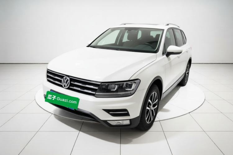 Volkswagen Tiguan L 2017 330TSI Automatic Two-Wheel Drive Comfort Edition usata Guazi used car, China used car export, Used car for sale, Used  cars, Cheapest cars for sale
