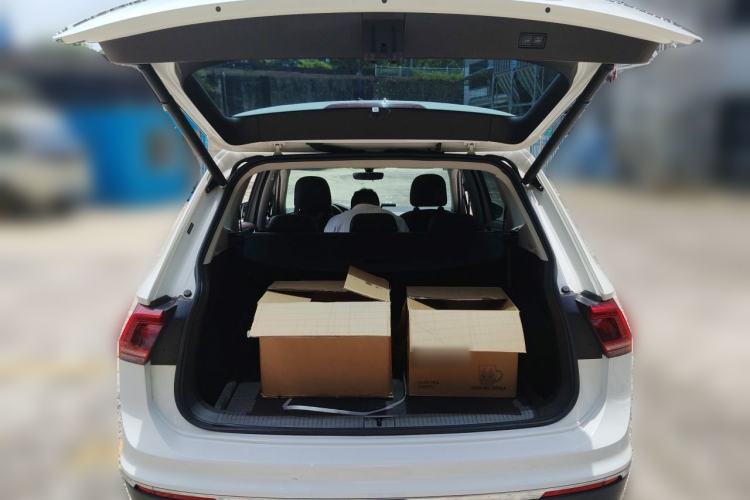 Used Volkswagen Tiguan L 2017 330TSI Automatic Two-Wheel Drive Flagship Edition Trunk