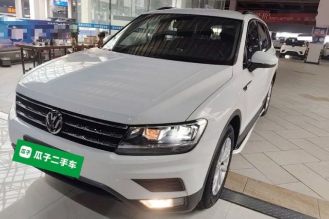 Used Volkswagen Tiguan L 2017 330TSI Automatic Two-Wheel Drive Luxury Edition
