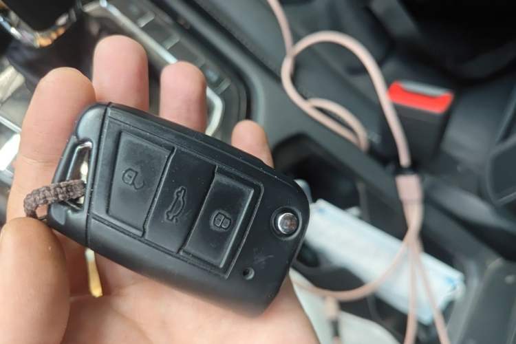 Used Volkswagen Tiguan L 2017 330TSI Automatic Two-Wheel Drive Comfort Edition Vehicle Key