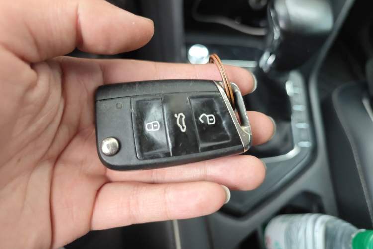 Used Volkswagen Tiguan L 2017 330TSI Automatic Two-Wheel Drive Flagship Edition Vehicle Key