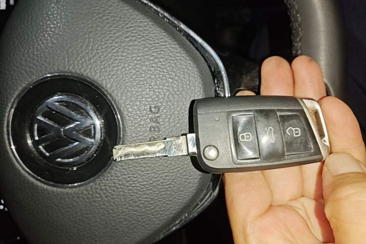 Used Volkswagen Tiguan L 2017 330TSI Automatic Two-Wheel Drive Luxury Edition Vehicle Key