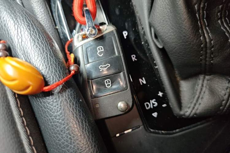 Used Volkswagen Tiguan L 2017 330TSI Automatic Two-Wheel Drive Comfort Edition Vehicle Key