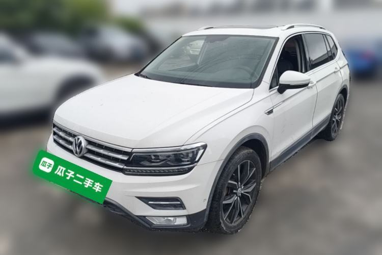 Used Volkswagen Tiguan L 2017 330TSI Automatic Two-Wheel Drive Flagship Edition Guazi used car, China used car export, Used car for sale, Used  cars, Cheapest cars for sale