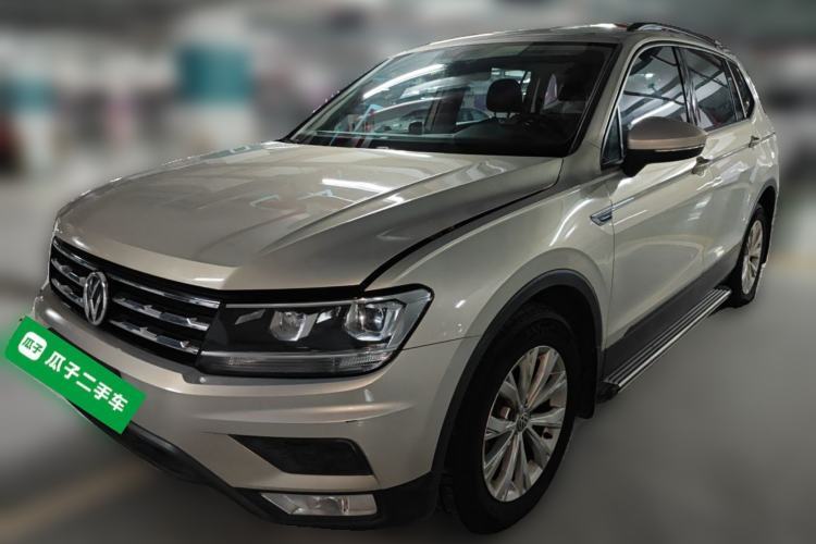 Used Volkswagen Tiguan L 2017 330TSI Automatic Two-Wheel Drive Luxury Edition Guazi used car, China used car export, Used car for sale, Used  cars, Cheapest cars for sale
