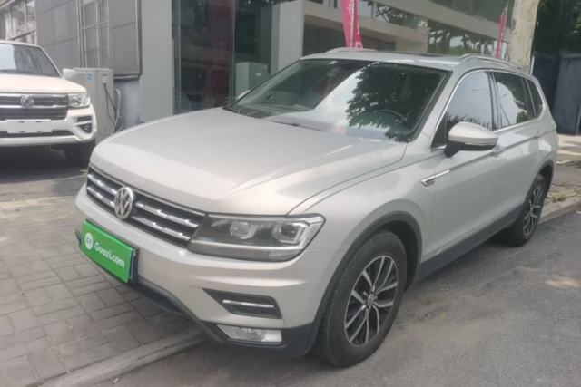 Used Volkswagen Tiguan L 2017 330TSI Automatic Two-Wheel Drive Luxury Edition