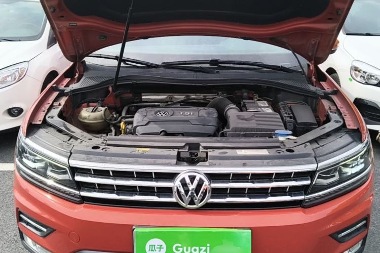 Used Volkswagen Tiguan L 2017 330TSI Automatic Two-Wheel Drive Flagship Edition Engine Bay