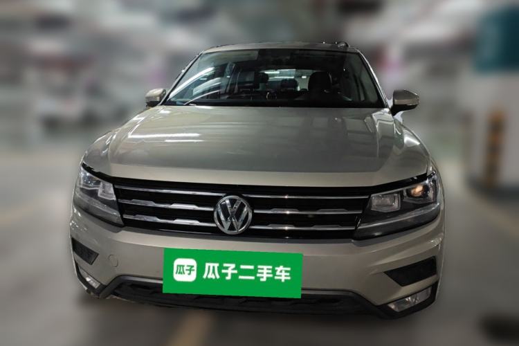 Used Volkswagen Tiguan L 2017 330TSI Automatic Two-Wheel Drive Luxury Edition Front