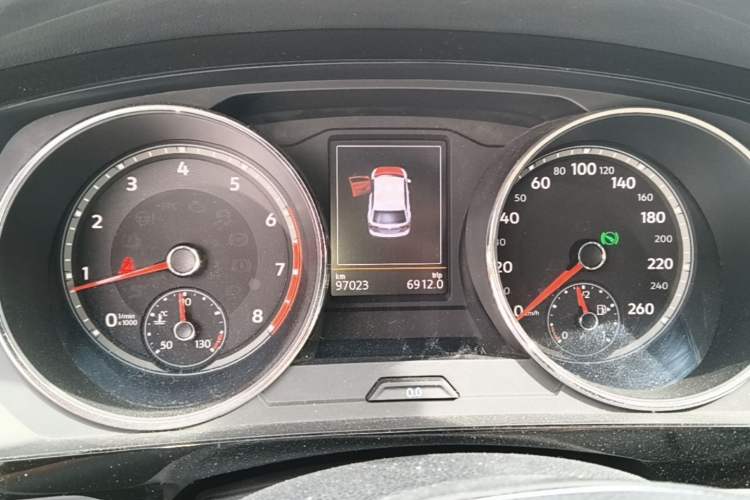 Used Volkswagen Tiguan L 2017 330TSI Automatic Two-Wheel Drive Flagship Edition Instrument Cluster