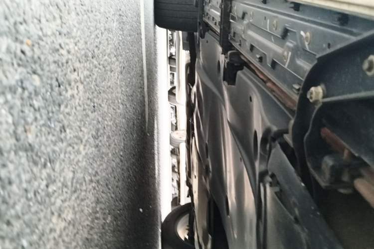 Used Volkswagen Tiguan L 2017 330TSI Automatic Two-Wheel Drive Flagship Edition Left Side Sill