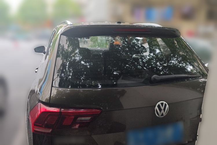 Used Volkswagen Tiguan L 2017 330TSI Automatic Two-Wheel Drive Luxury Edition Rear