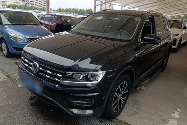 Used Volkswagen Tiguan L 2018 Revised Version 330TSI Automatic Two-Wheel Drive Comfort Edition
