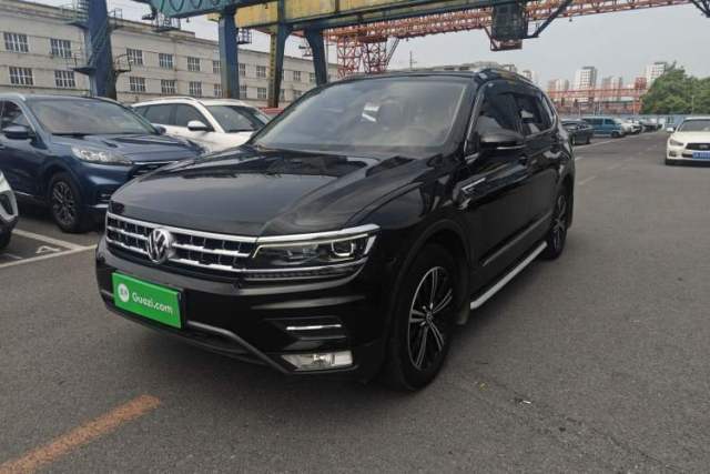 Used Volkswagen Tiguan L 2018 380TSI Automatic All-Wheel Drive Luxury Edition