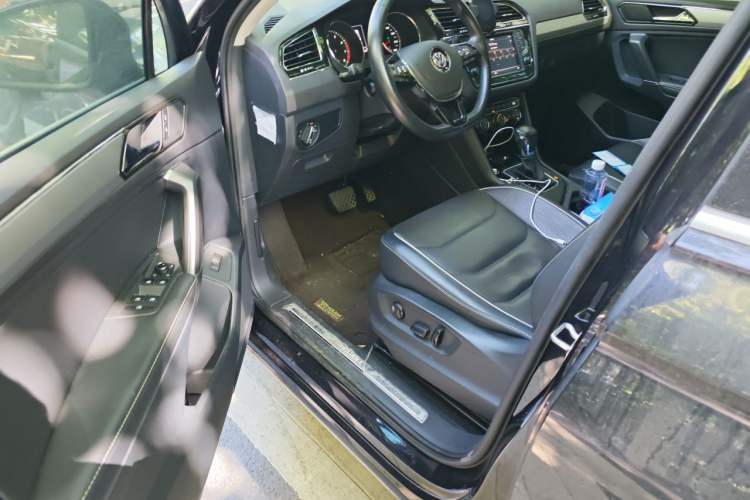 Used Volkswagen Tiguan L 2018 330TSI Automatic Two-Wheel Drive Flagship Edition Driver Seat