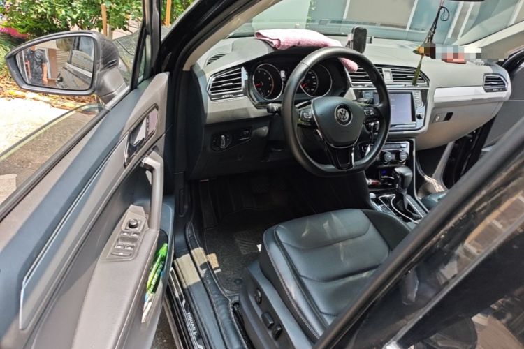 Used Volkswagen Tiguan L 2018 330TSI Automatic Two-Wheel Drive Comfort Edition Driver Seat