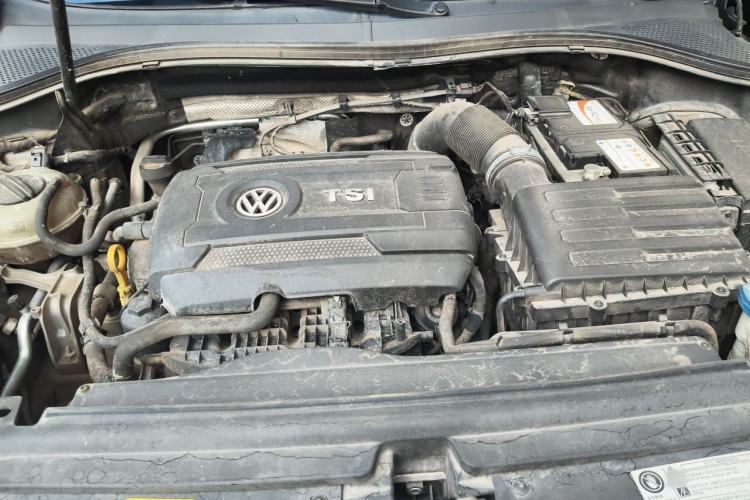Used Volkswagen Tiguan L 2018 Revised Version 380TSI Automatic All-Wheel Drive Luxury Edition Engine Bay
