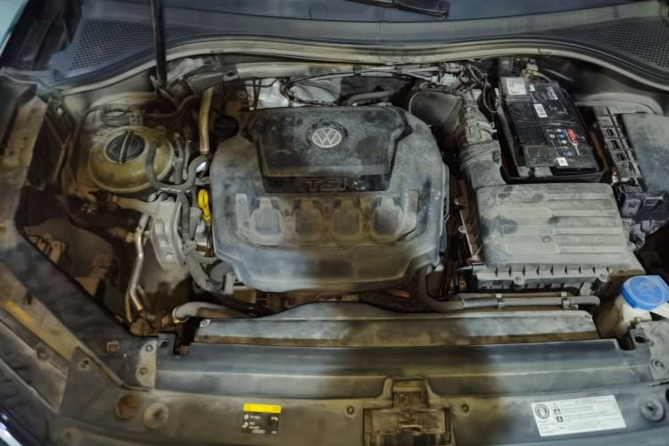 Used Volkswagen Tiguan L 2018 330TSI Automatic Two-Wheel Drive Luxury Edition Engine Bay